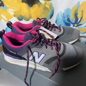 New balance classic traditional for women